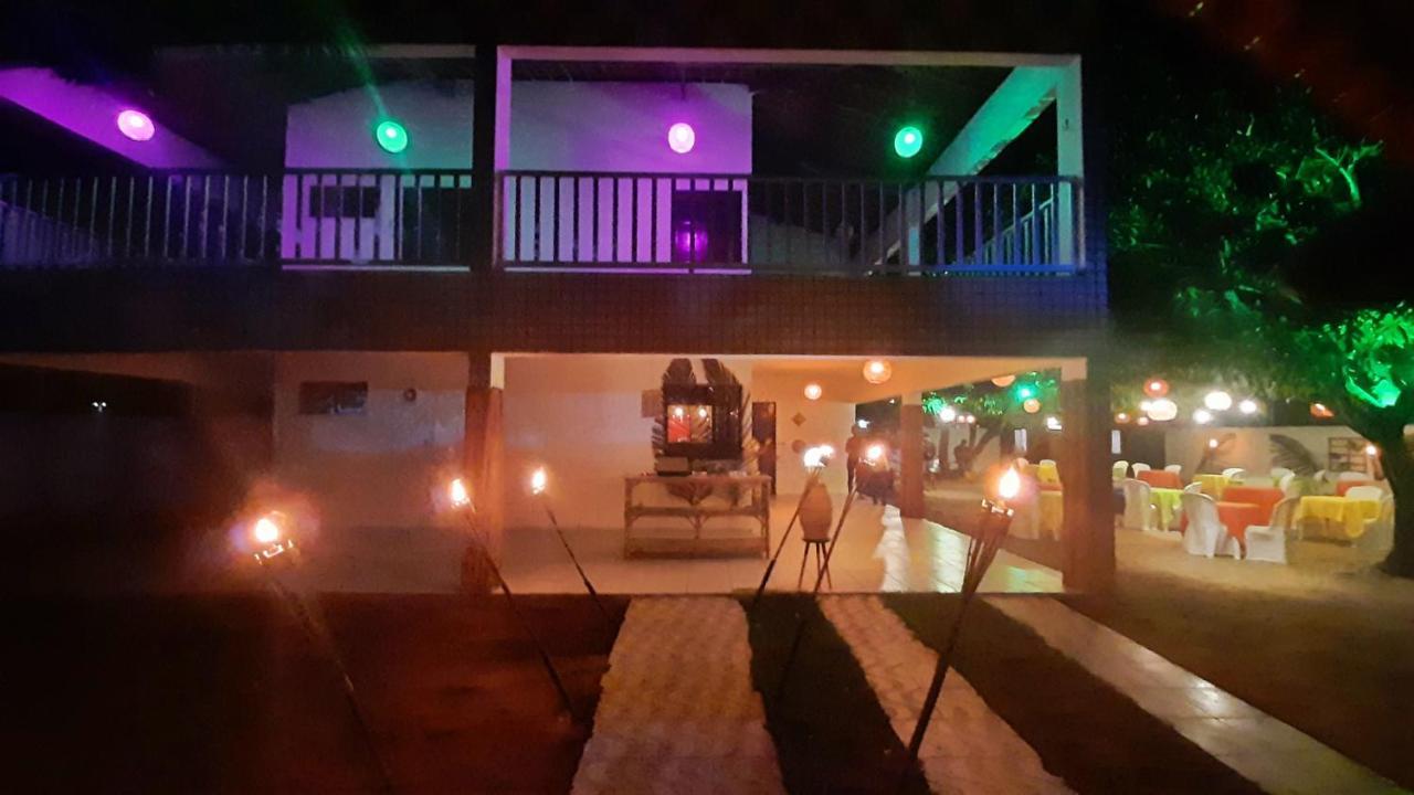 Luau Pousada E Hostel Praia do Frances Exterior photo